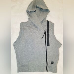 Nike Heather Gray Hoodie Vest. Medium
